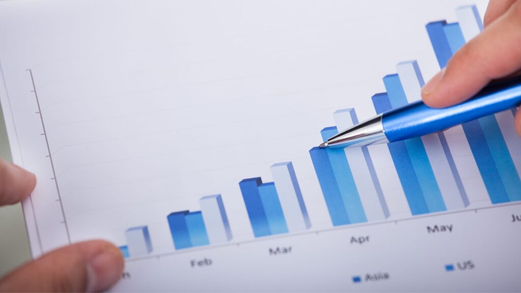 ilustrasi visualisasi data perbandingan dengan bar chart